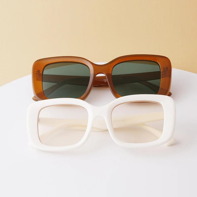 Gafas de sol cuadradas de gran - Men'S Accessories In The 90S reseña y precio